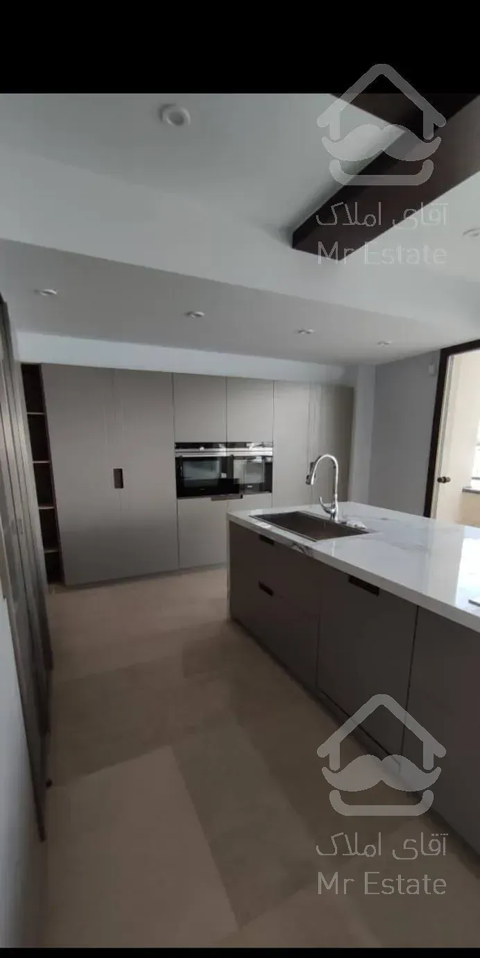 پنت هاوس،زعفرانیه،۲۶۰متر،ویو ابدی بدون مشرف،فول