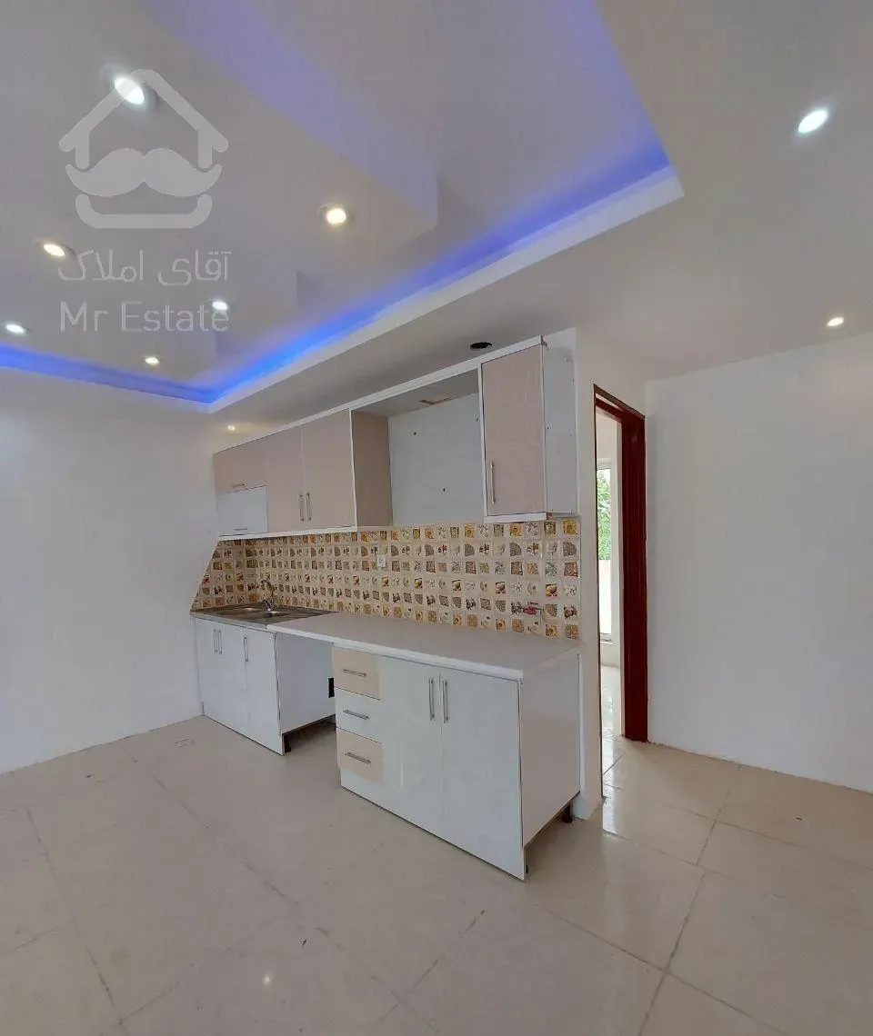 ویلا باغچه همکف 210 متری شهرکی سندتک‌برگ