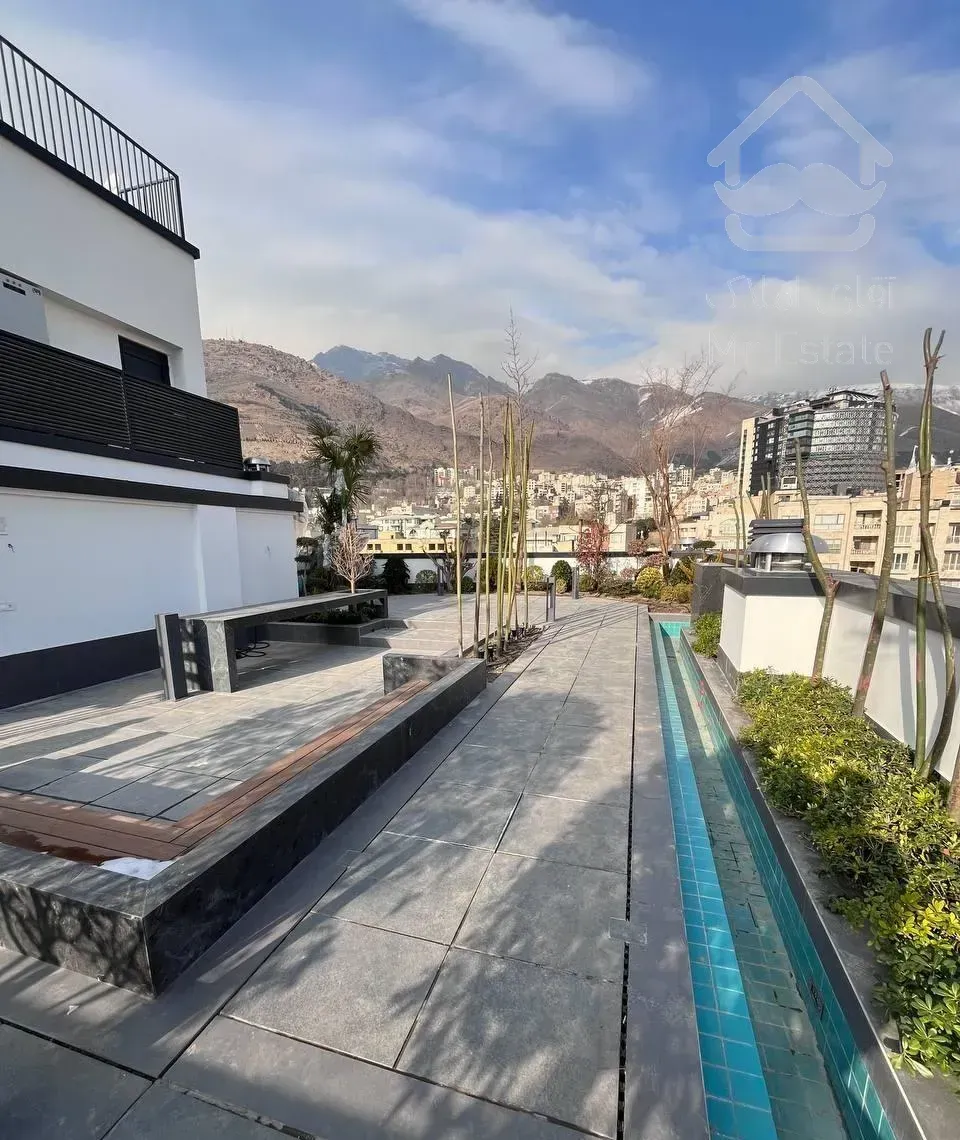 فروش آپارتمان ۱۷۵ متری ۳ خوابه در نیاوران