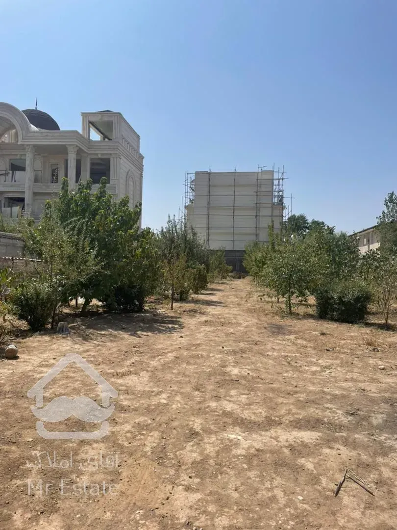 ۱۳۶۰ متر زمین ۲۰۰ متر بنا در زعفرانیه کرج