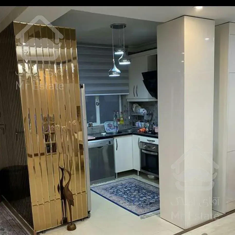 101 متر 2 خوابه بسیار شیک و لوکس