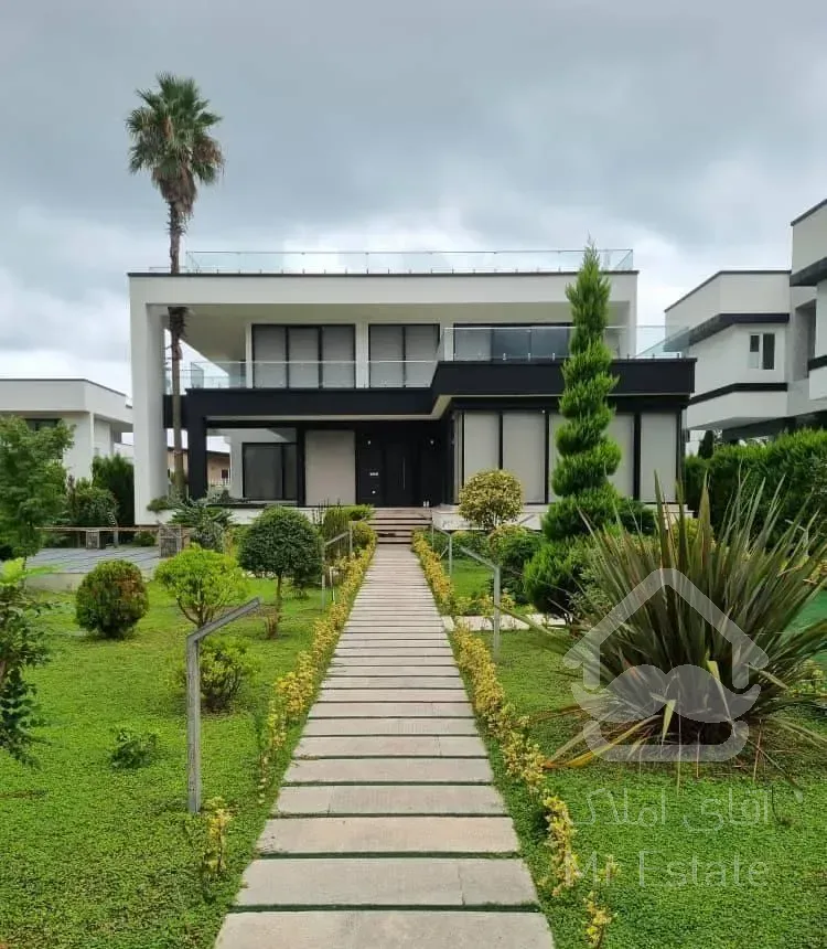 عمارت باغی فوق مدرن 1250mزمین 570mبنا فول فرنیش