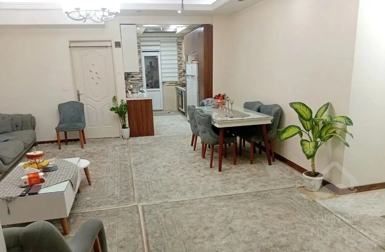 ۸۵متری دو خواب خوش نقشه بی نظیر سند دار (مالک)