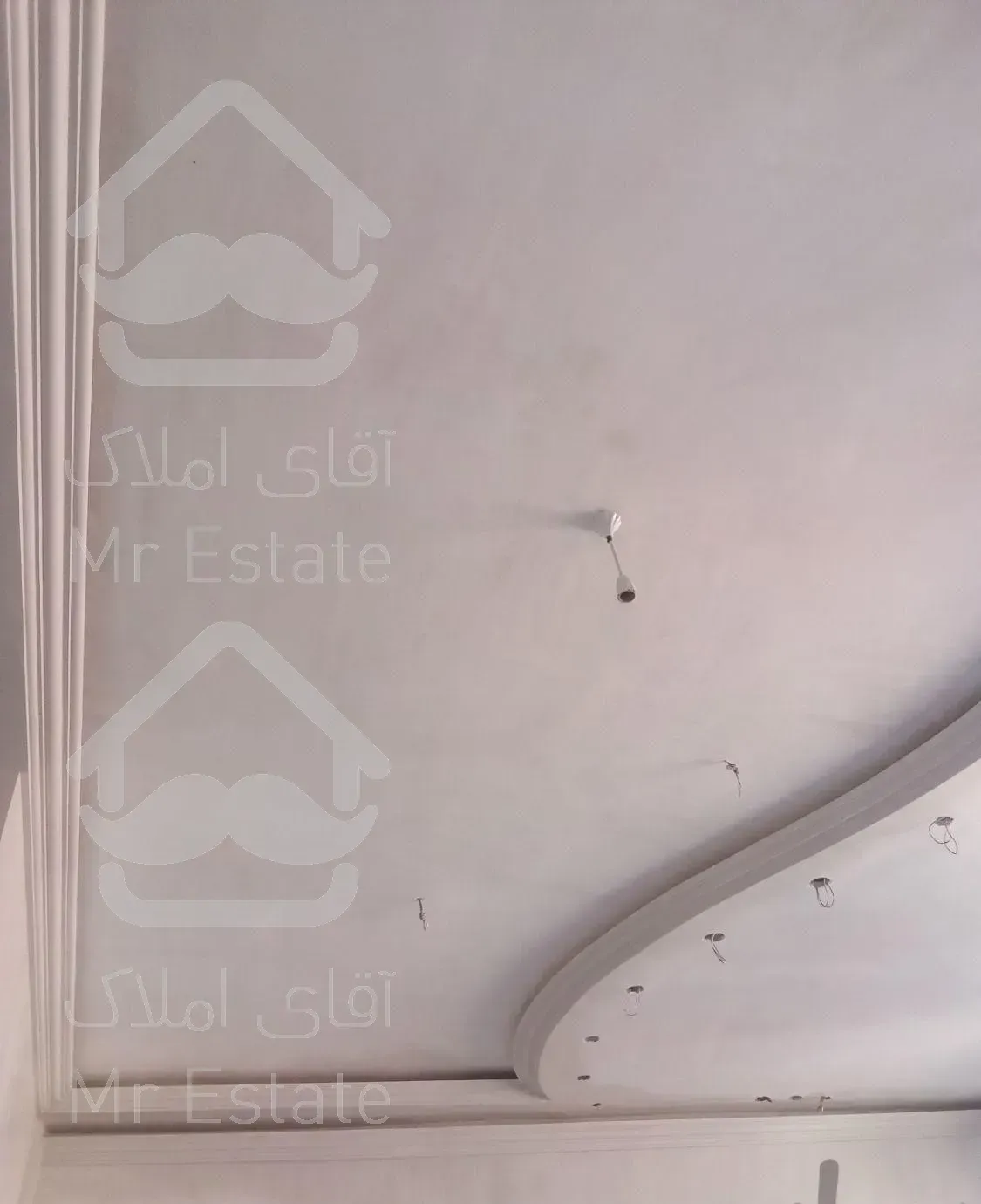 گچکاری گچکار گچ کاری گچ و خاک و لکه گیری