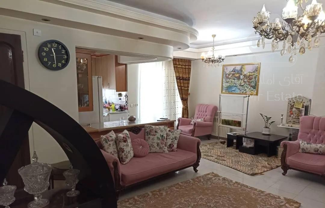 عراقی ۱۰۰ متر آپارتمان