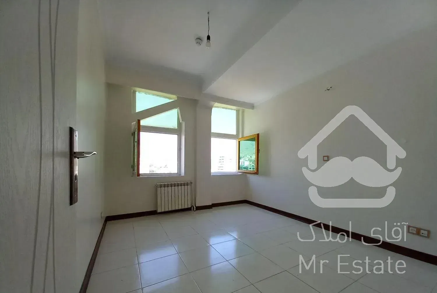 ازگل ۹۶ متر دو خواب ویو ابدی