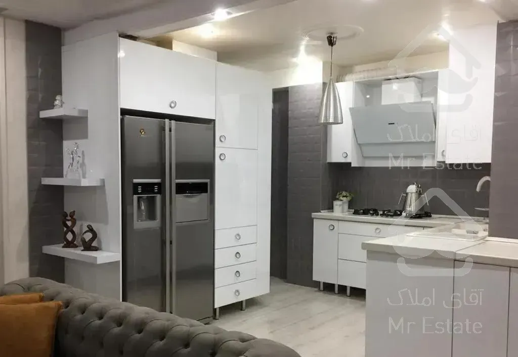 ١٠٠متر آلاله شرقی بهاران