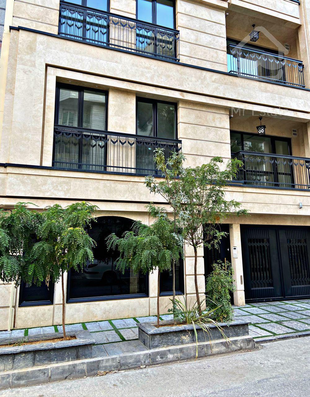 ۹۳متر نوساز فول فرنیش