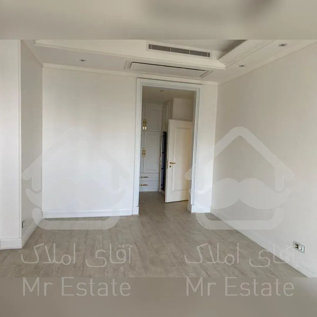 خرید اپارتمان شمال کاخ نیاوران ۲۵۰ سوپر مشاعات فعال