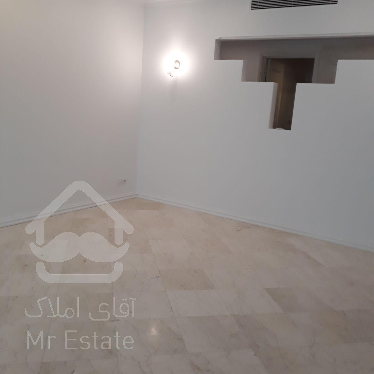 اجاره و رهن آپارتمان محمودیه 230  متر لاکچری