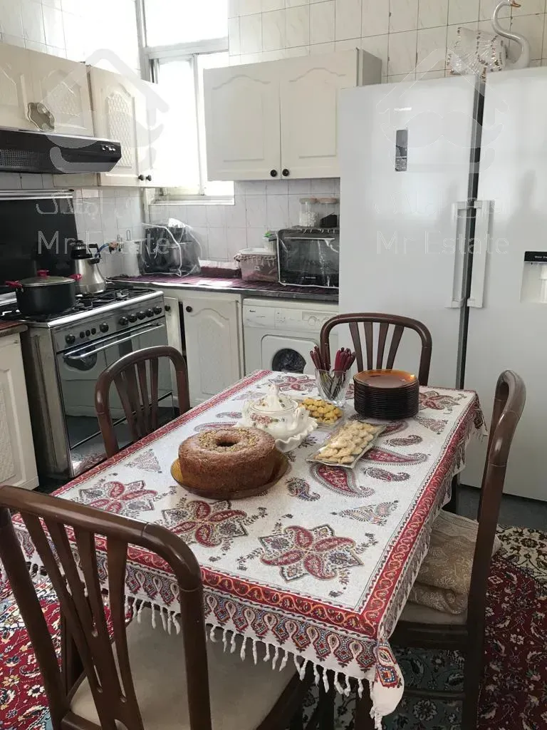 تجاری و مسکونی ۳۲۰ متری