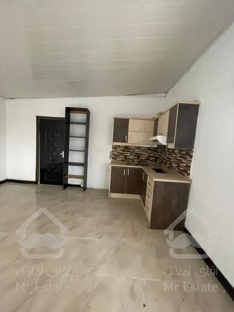 خونه باغ با قیمت استثنایی در جاده سرخرود۴۰۰متری