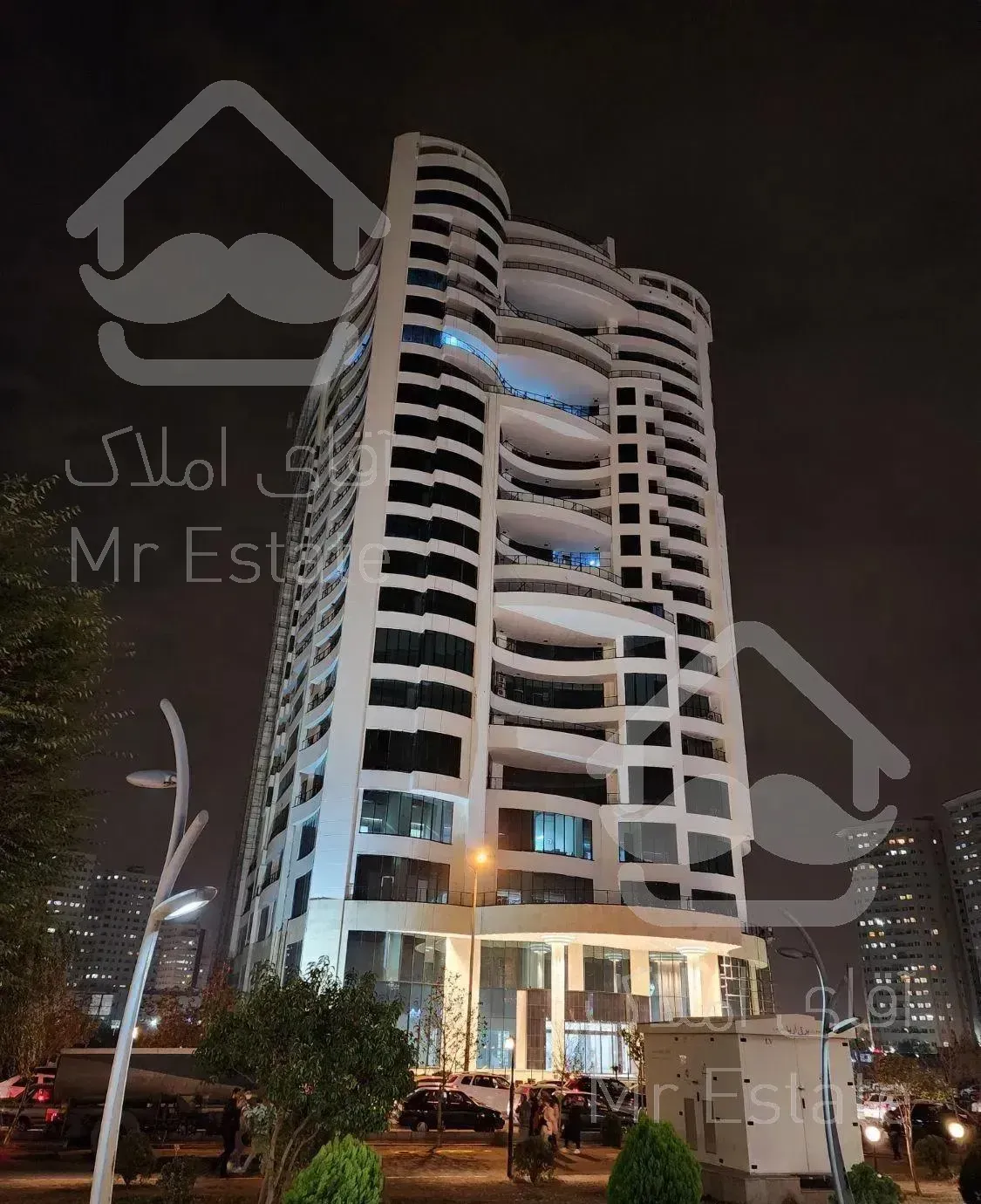 برج لکسون زاگرس ۱۷۵متر بالکن اختصاصی