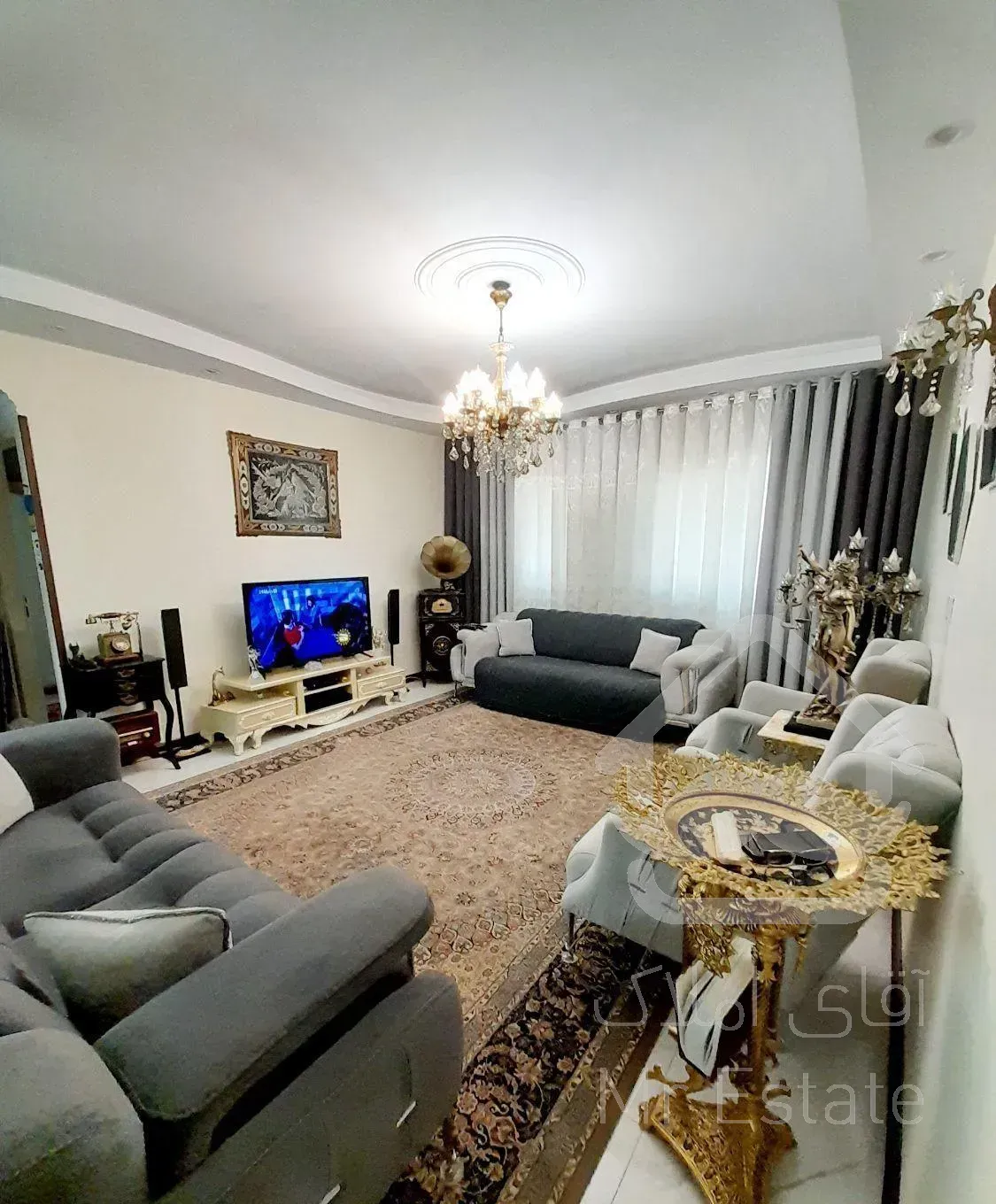 ۶۹ متری /۲ خوابه/ طبقه ۳