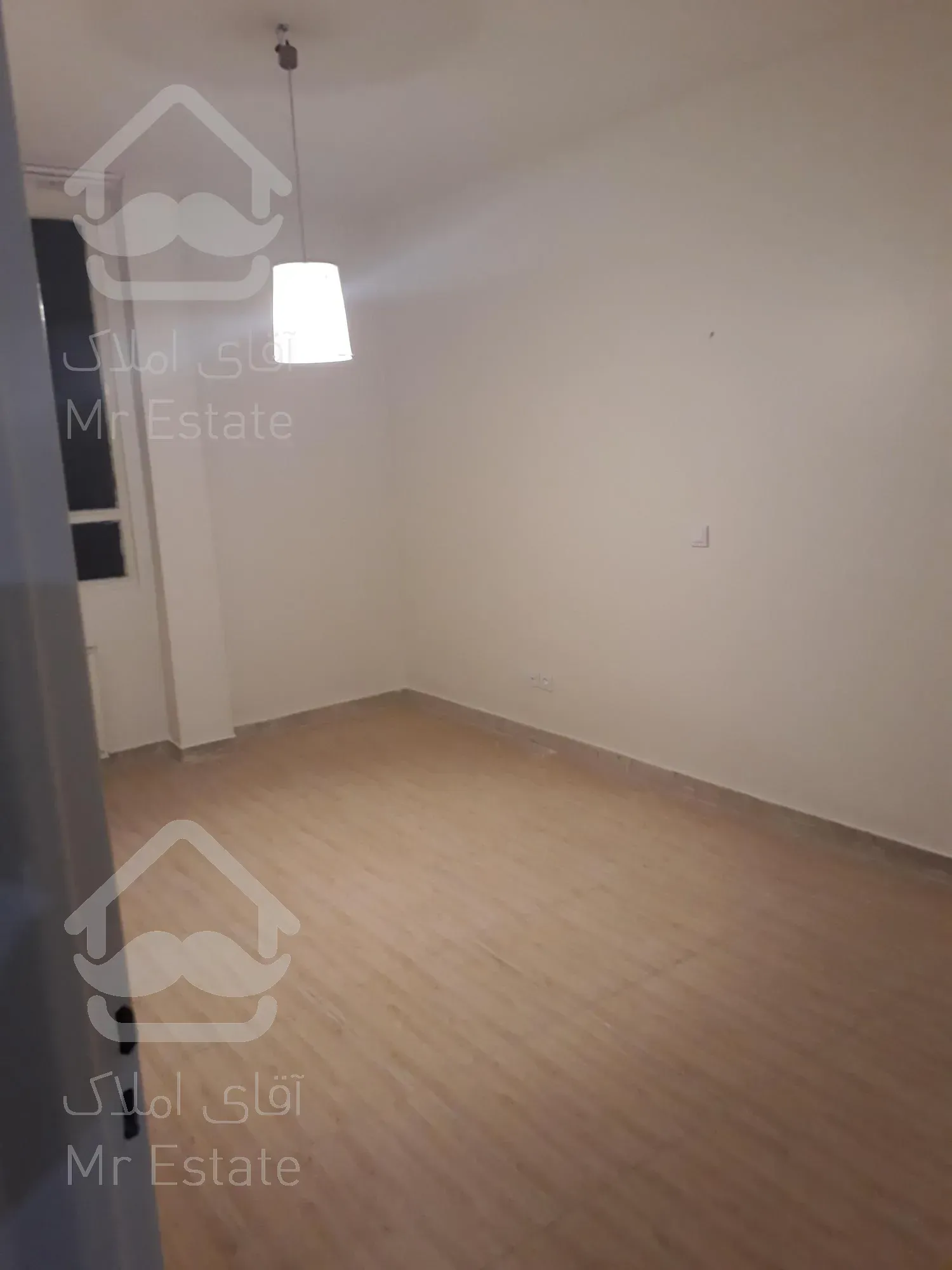 آپارتمان ۸۵ متر ۲ خوابه شهرک غرب