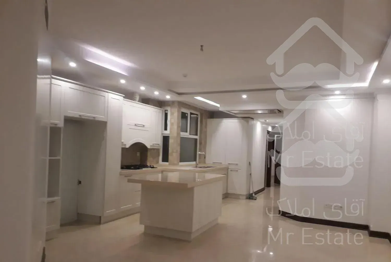 ۱۸۸متر ۳خواب عمار پت آزاد مجرد حیاط دربست