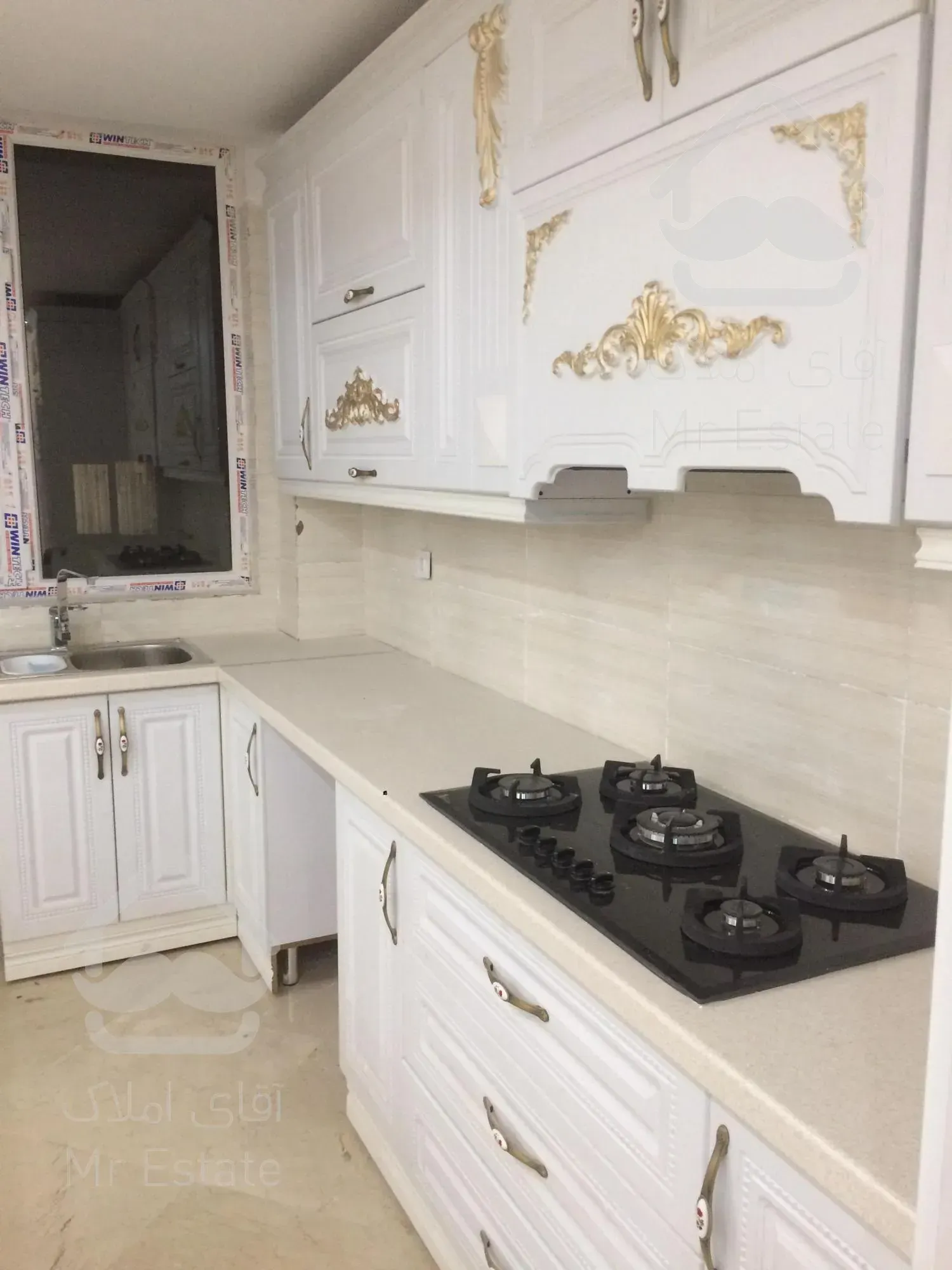 ۱۱۵متر نوساز صادقیه بهنام