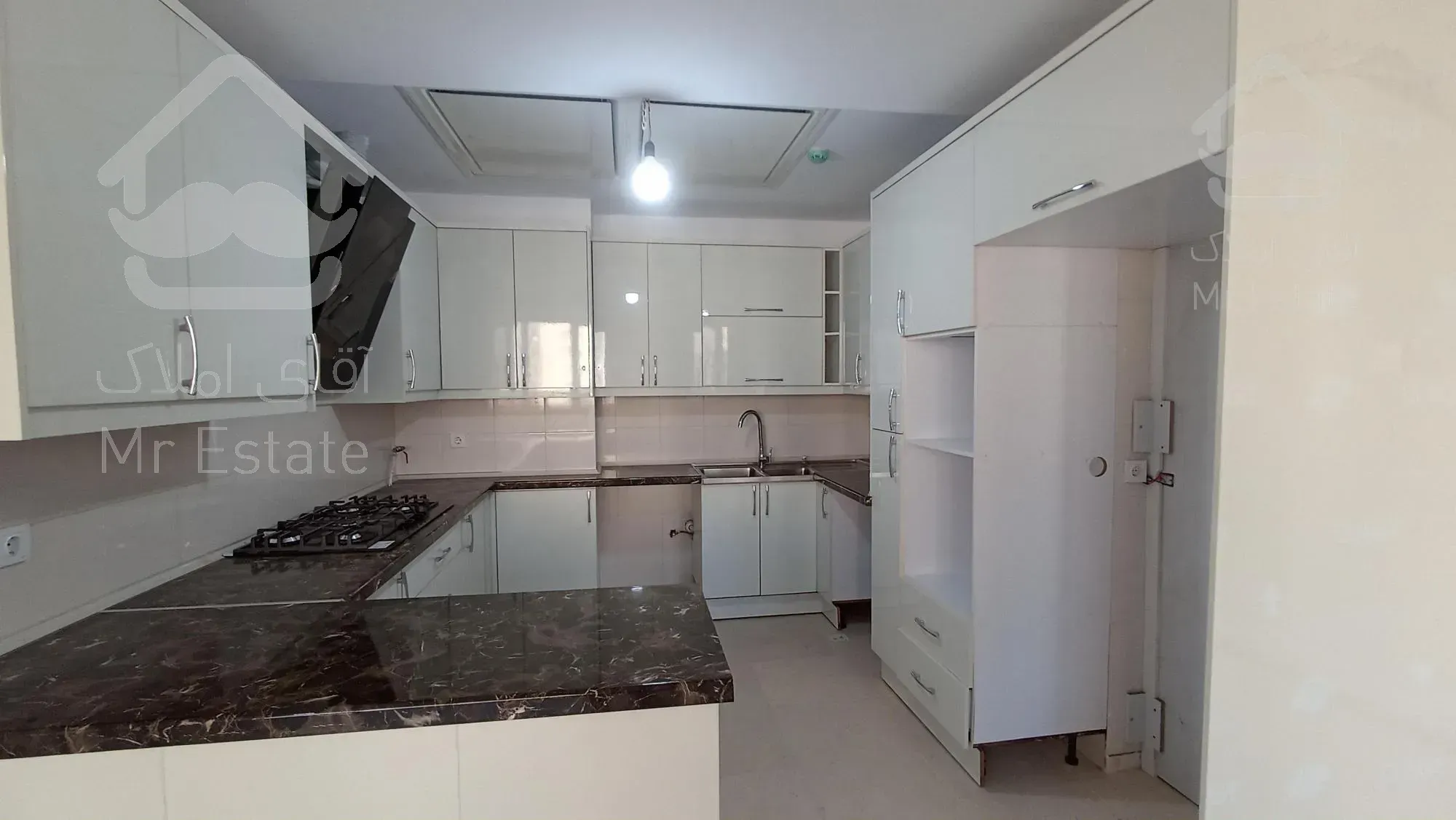 ۱۰۰ متر ۲خوابه کلید نخورده( دریاچه چیتگر))