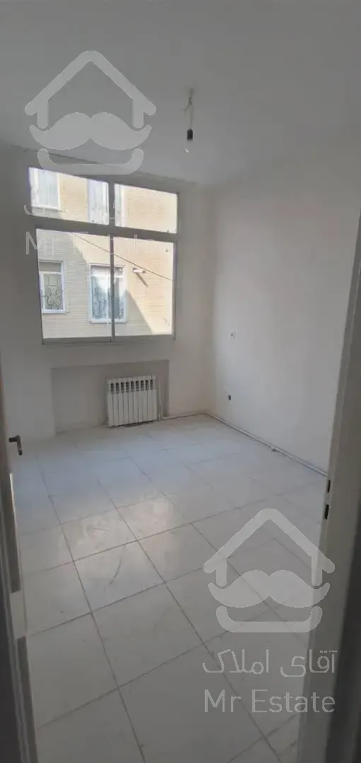 آپارتمان ۴۰متری ۱ خواب،سال۸۹،قابل مذاکره،خوش نقش، لوکیشن عالی