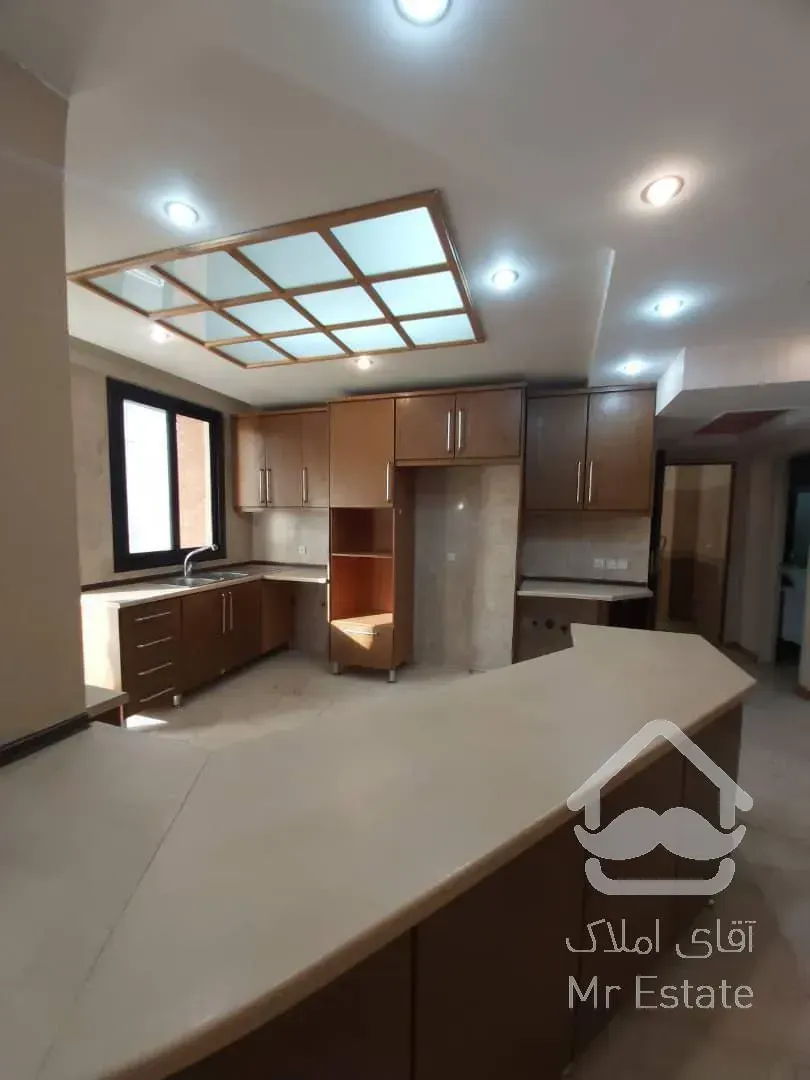 اجاره و رهن آپارتمان الهیه 150  متر شیک