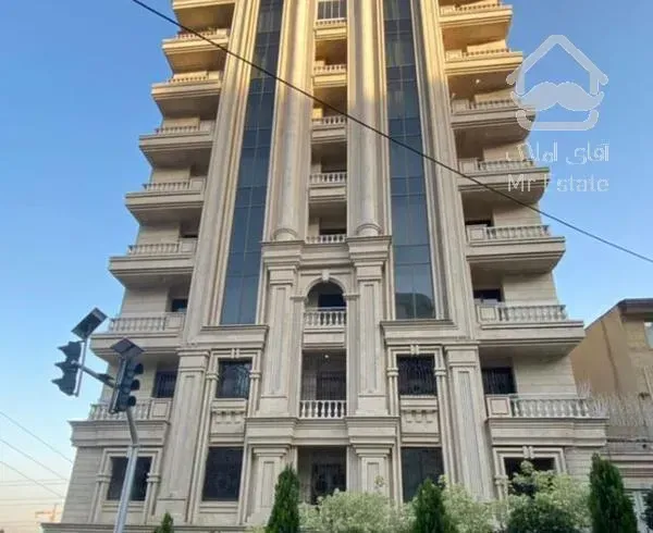 ۳۳۰ متر بلوار ۲۴ متری ، تک واحدی ، عمارت مجلل