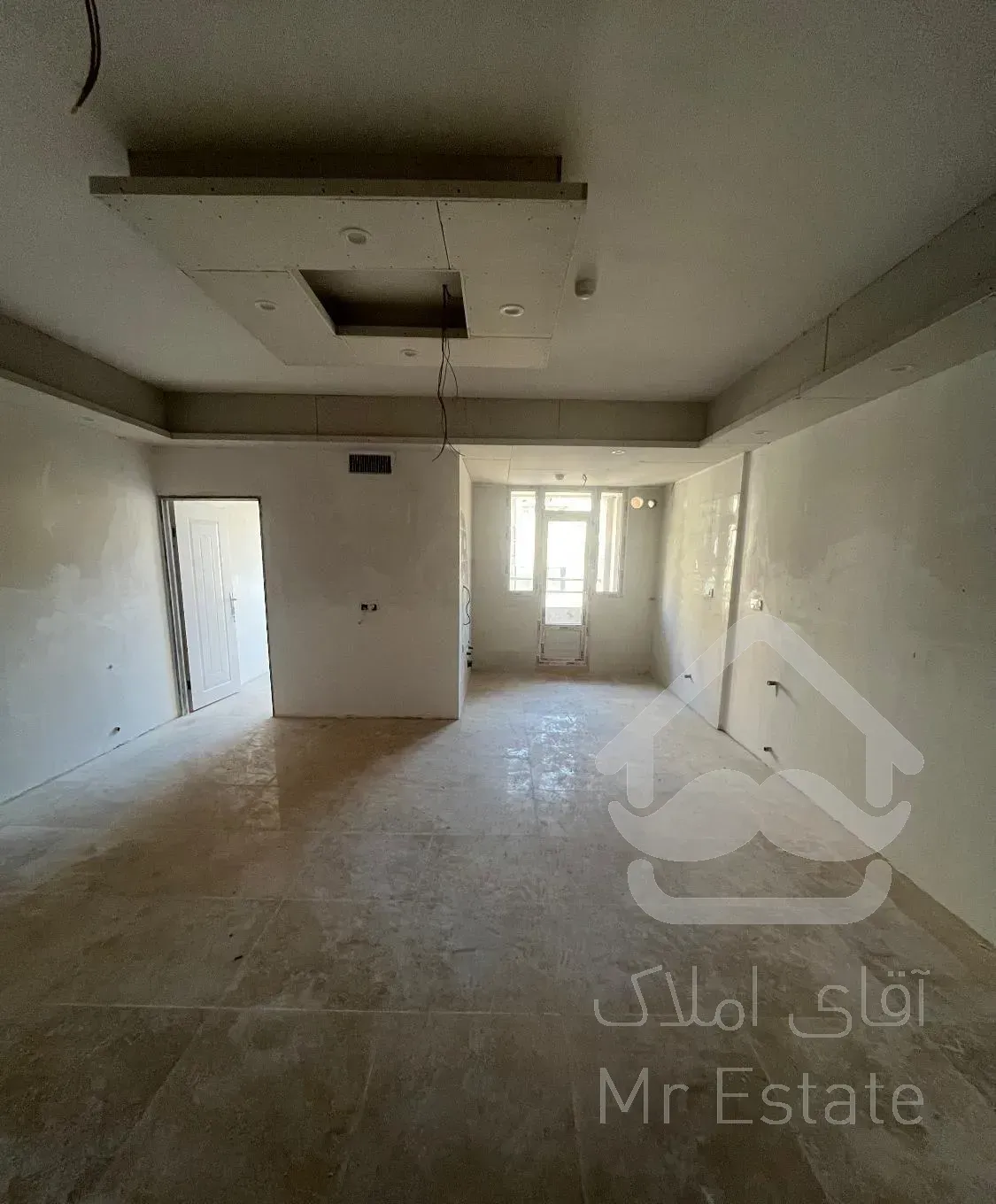 آپارتمان ۵۳ متر کلید نخورده فول