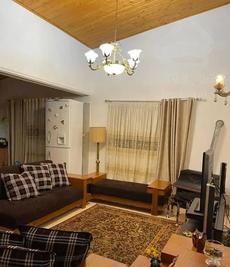 ویلا ۲۵۰ متری داخل شهرک سیسرا