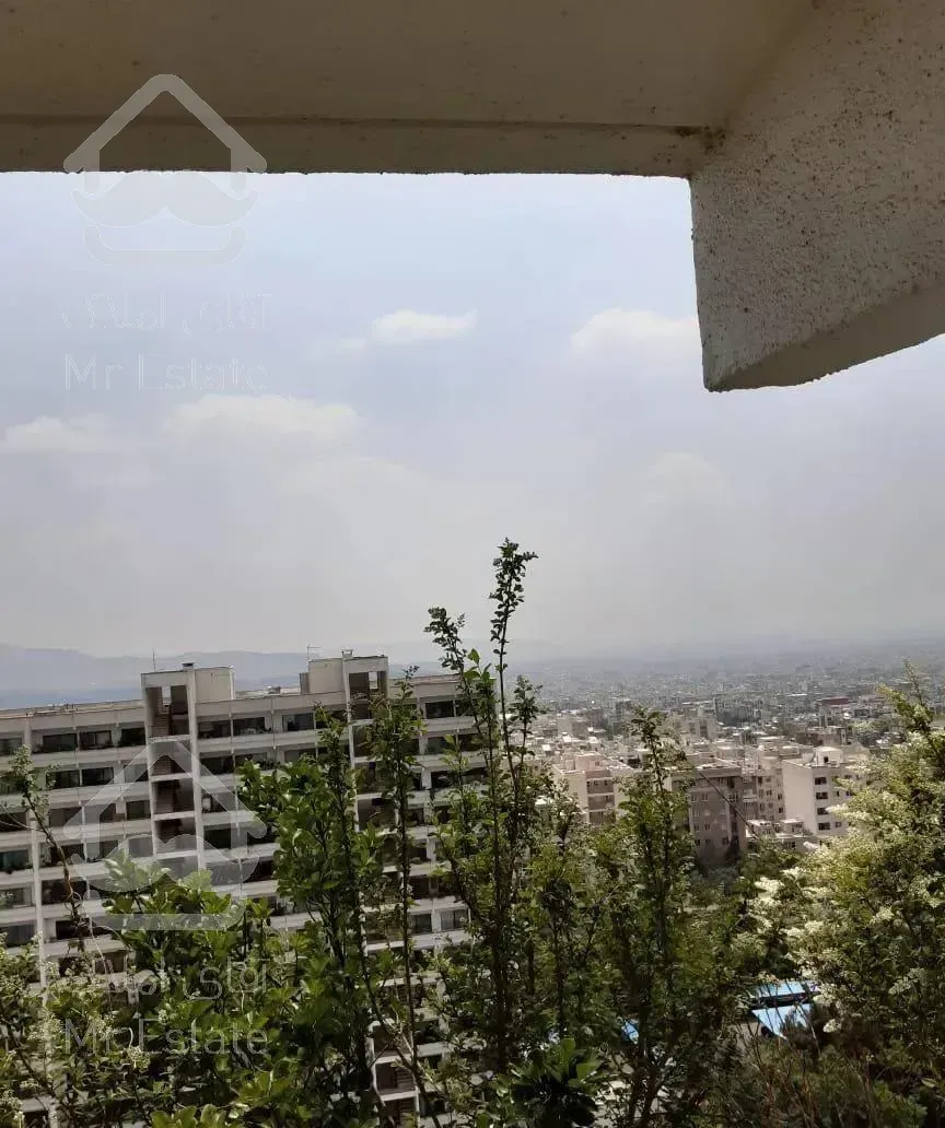 اپارتمان ۲۱۰ متری ۴خوابه