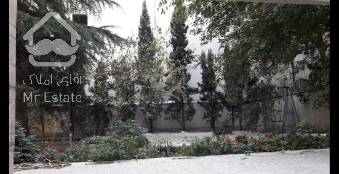 واحد 170 متری پاسداران