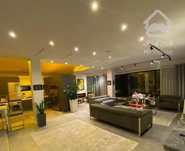 پنت هاوس ۱۹۰ متر + ۱۶۰ متر تراس