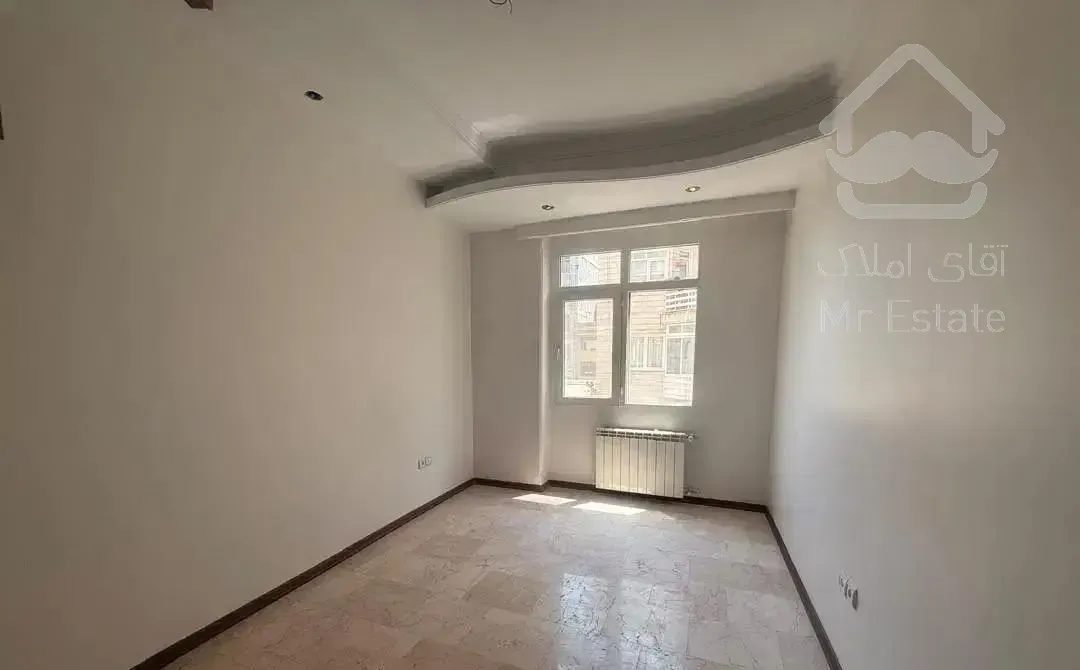 اپارتمان ۳ خوابه