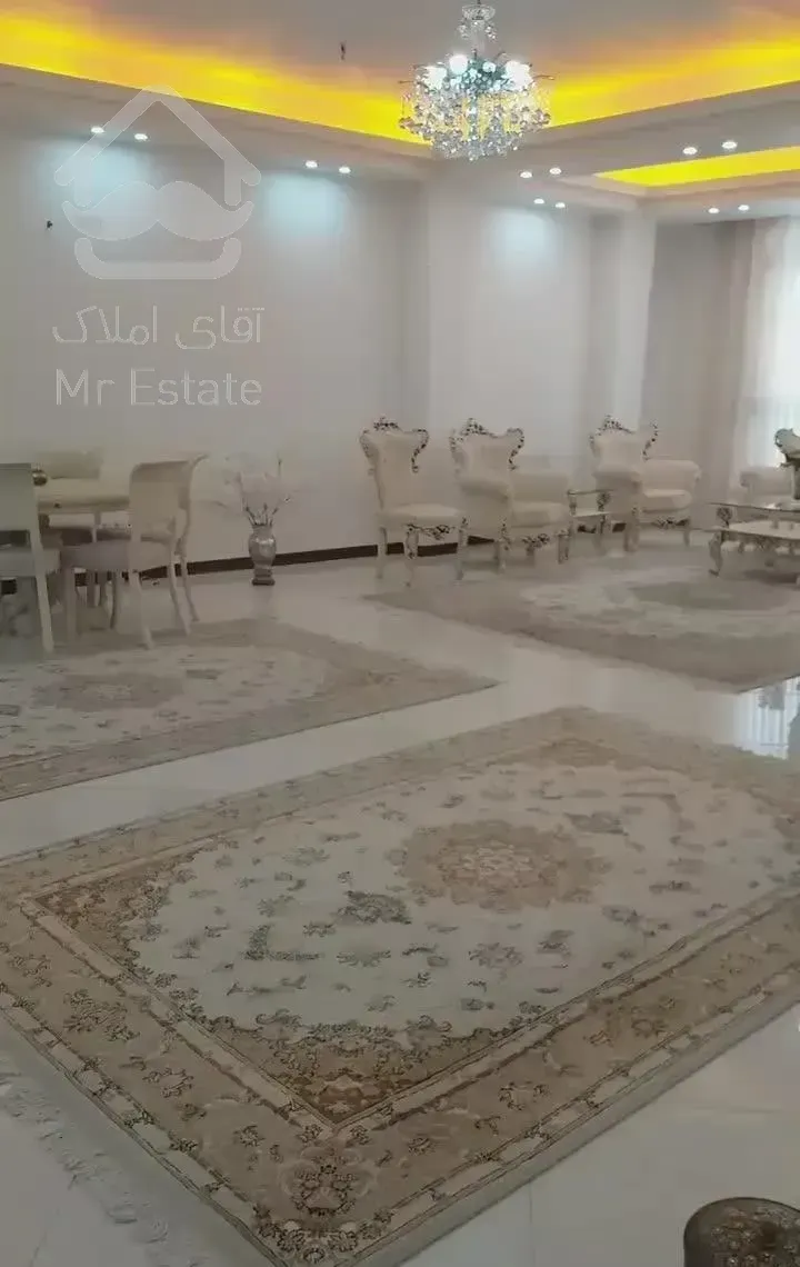 فروش آپارتمان تک واحدی نوساز۱۲۵ متری