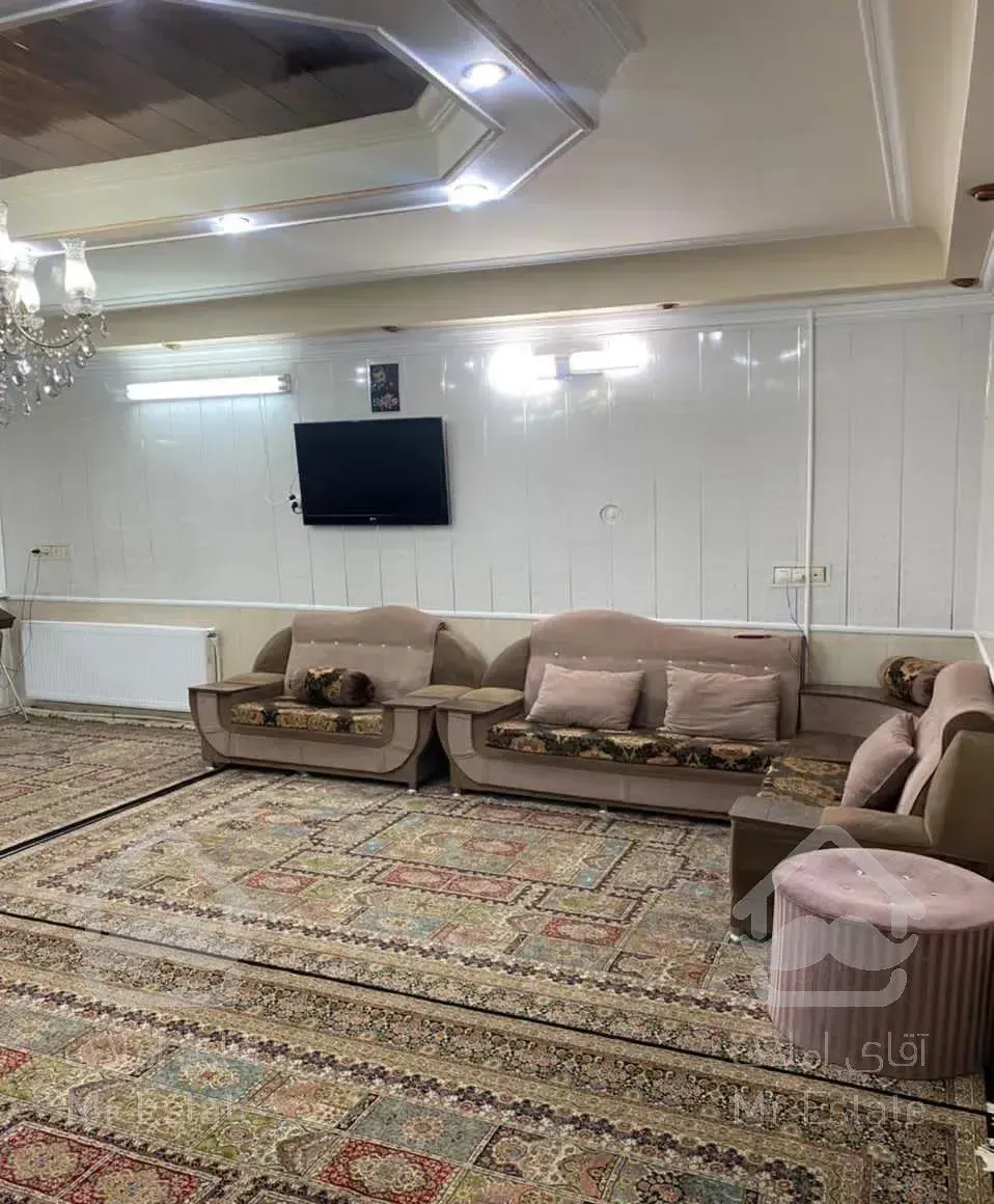 اجاره  همکف حیاط دار شیک