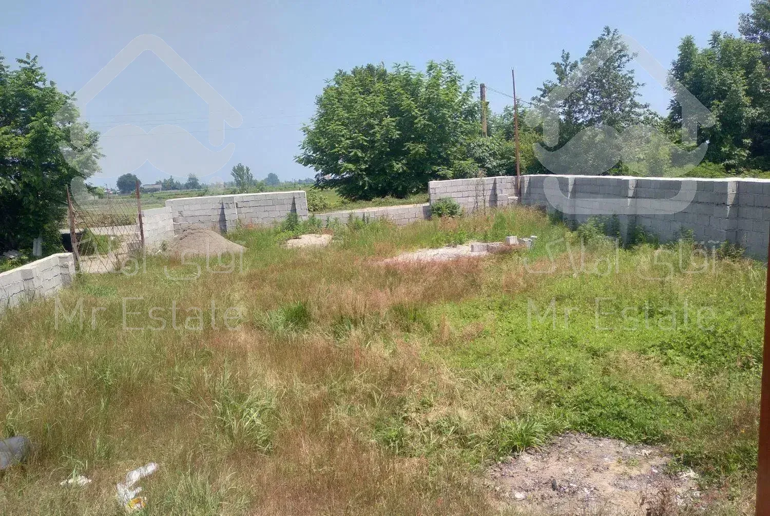 زمین با ویلا  / سند دار