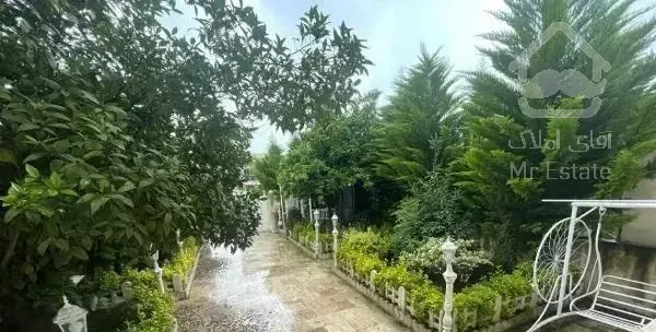 کاخ ویلانمارومی ۳۰۰مترخودبهشت درشمال/۲تومن زیرقیمت