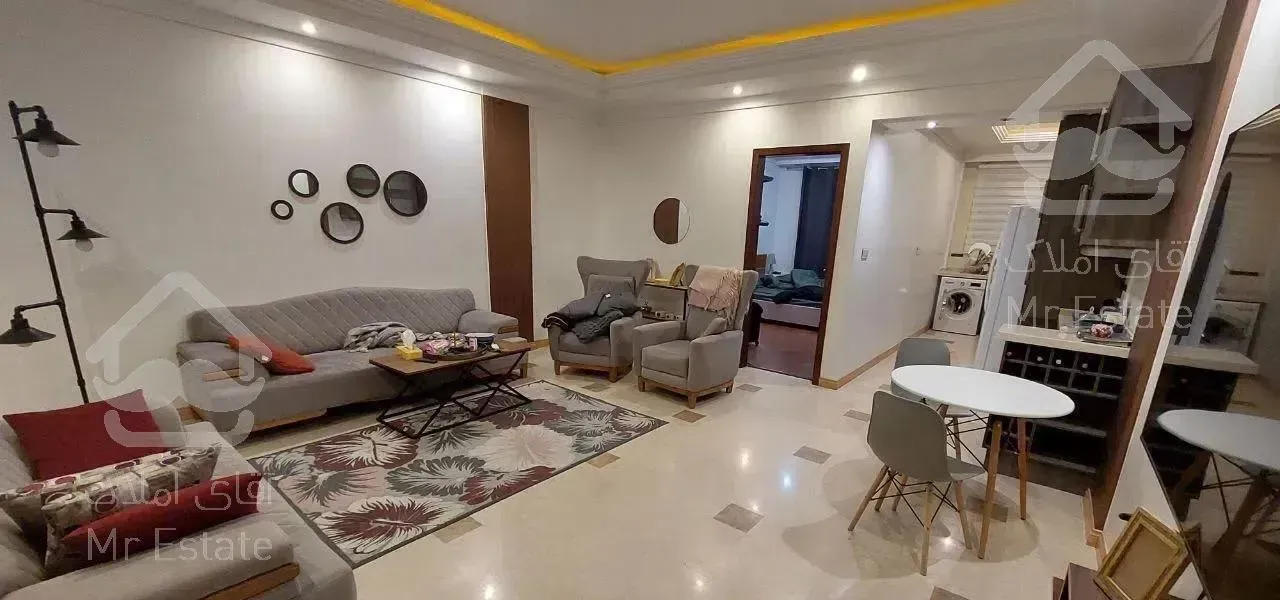 فرمانیه شرقی برج باغ  ۶۵ متری