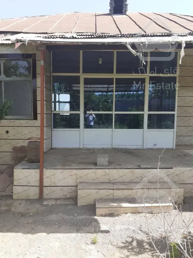 ویلا قابل سکونت و بازسازی (۱۲۰۸متر)