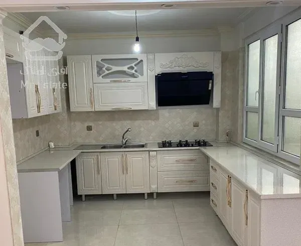 ۱۲۰ متر /فول امکانات/نور فراوان/تاپ لوکیشن پونک