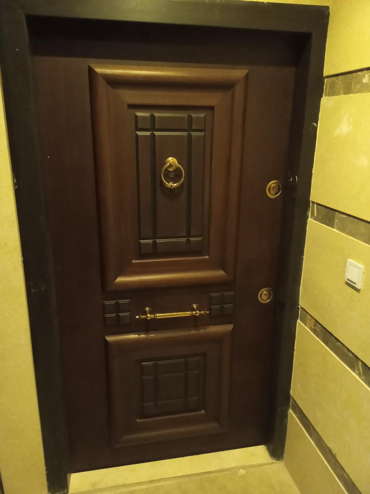 ۹۶ متر ۲ خواب . فول امکانات . فلکه اول صادقیه