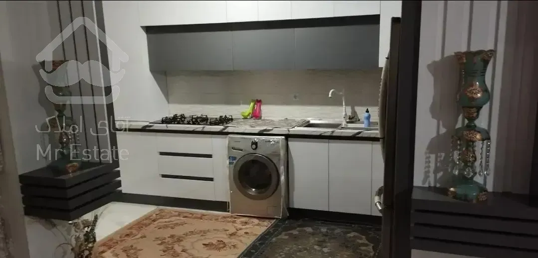مسکن ملی اندیشه ۳ طبقه ۴ از ۵ متراژ ۹۲