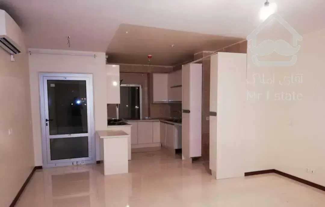 ۸۹متر ویو دار خوش نقشه فول امکانات دوخواب