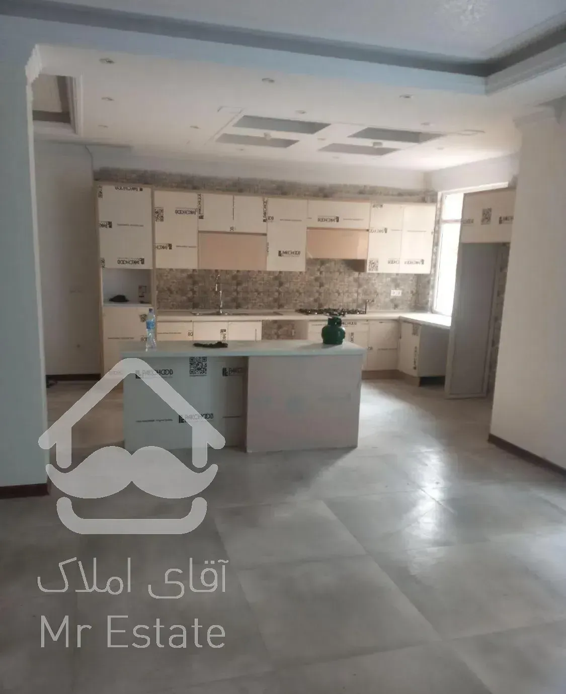 آپارتمان150متر.3خواب تاپ لوکیشن شیان لویزان ازگل