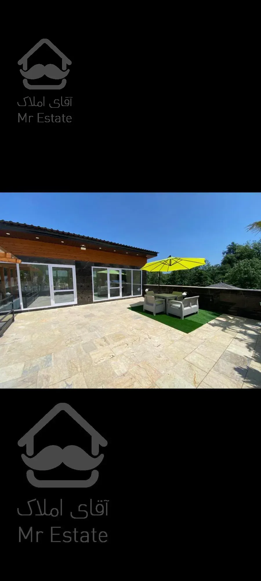 ویلا تریبلکس در پلاک یک جنگل