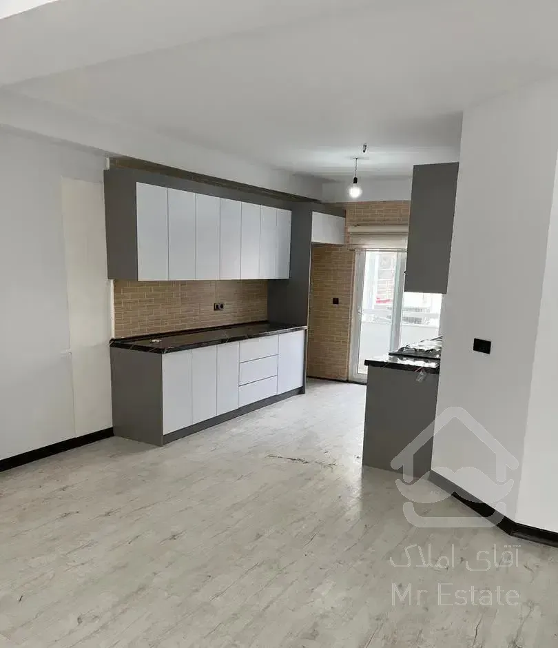 تک واحدی کلید نخورده در ولیعصر