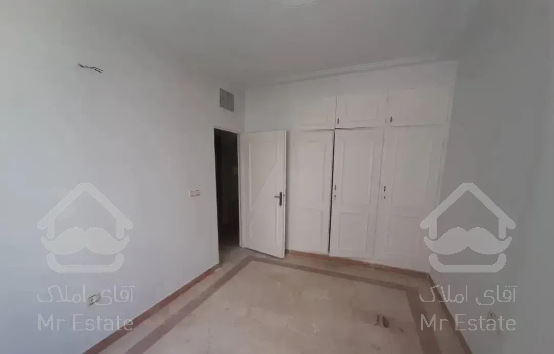 آپارتمان ۱۱۴ متری، رهن کامل،