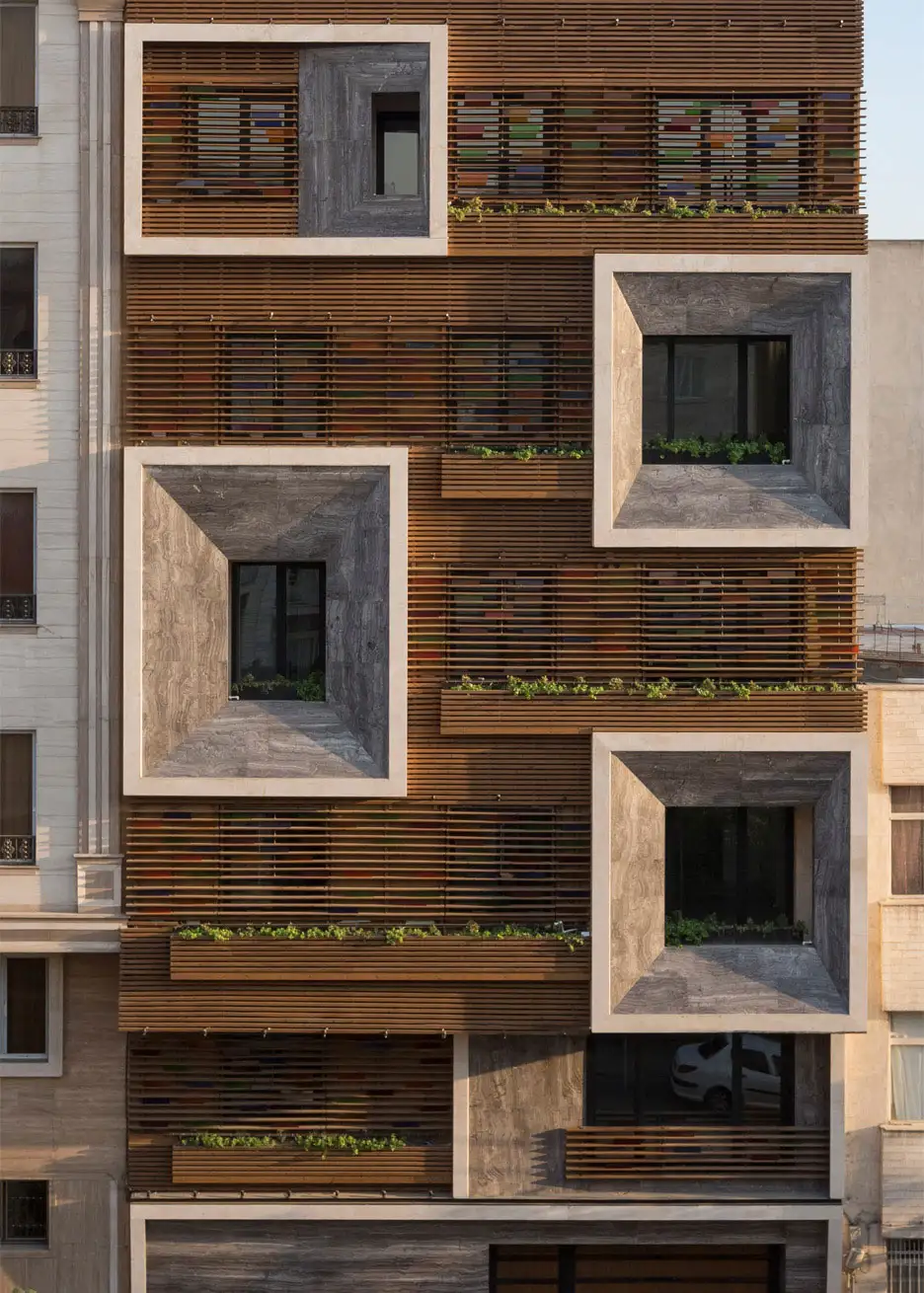 houseImg