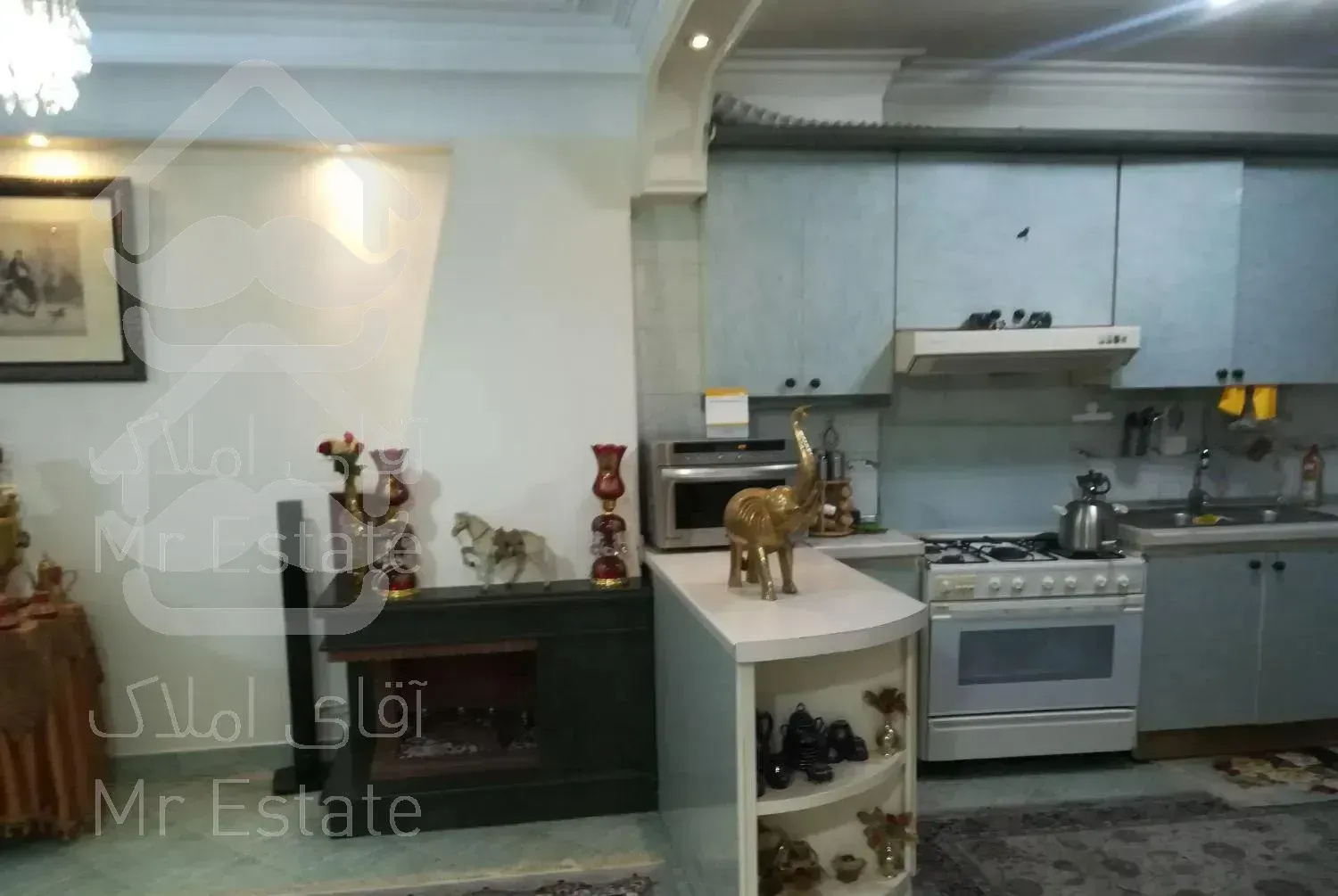 93 متر تهران ویلا، سرمایه گذاری و سکونت