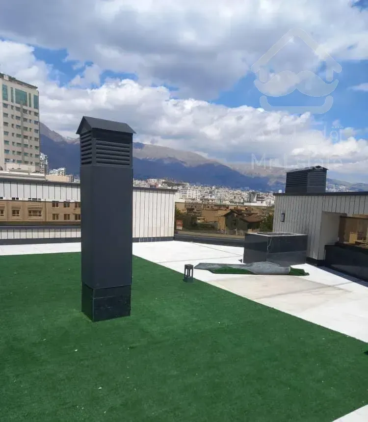 ۱۰۵ متر ۲خوابه/رو به حیاط/بینظیر و لوکس