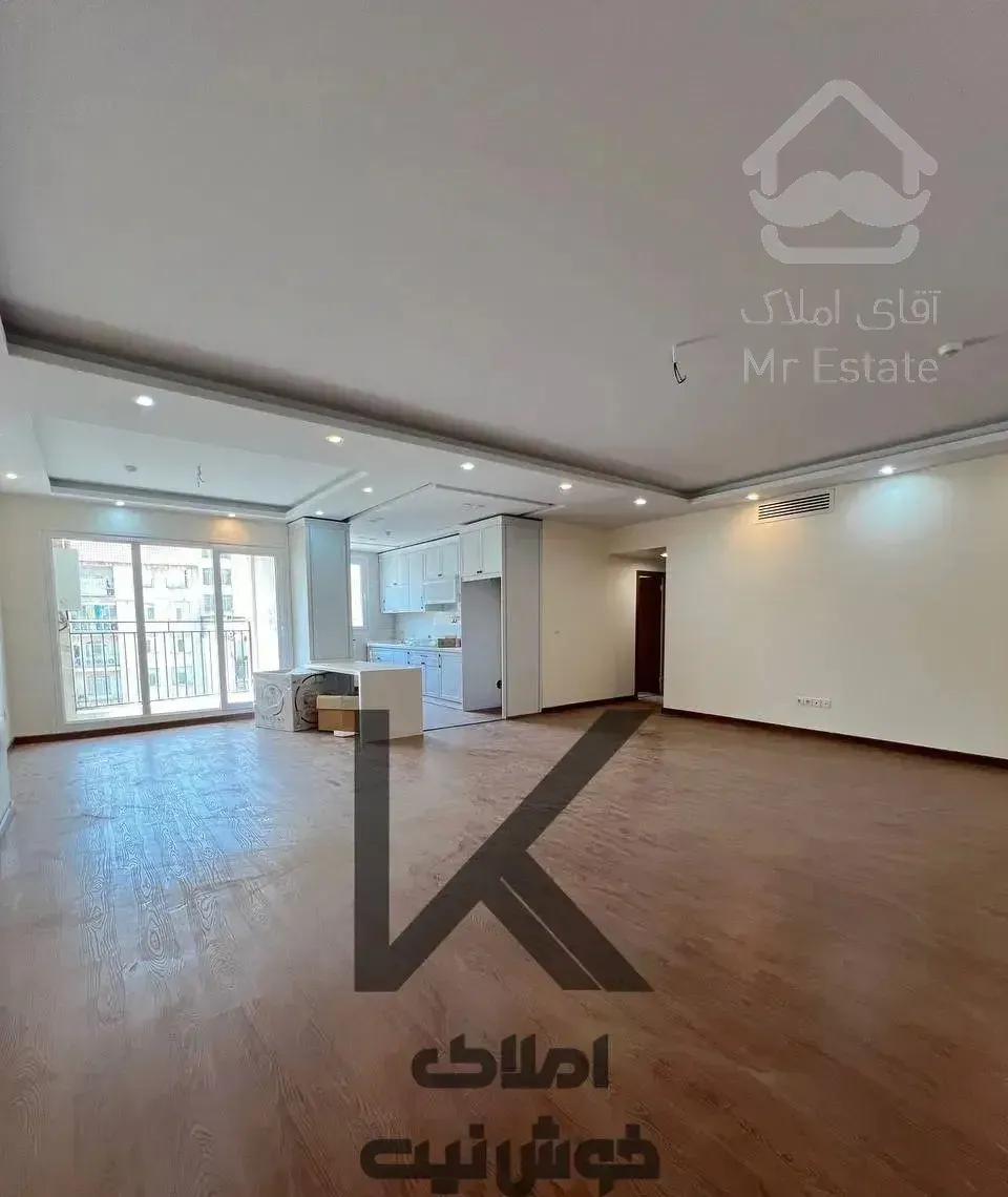 ۱۳۰متر۲خواب/نوساز کلیدنخورده/دسترسی راحت