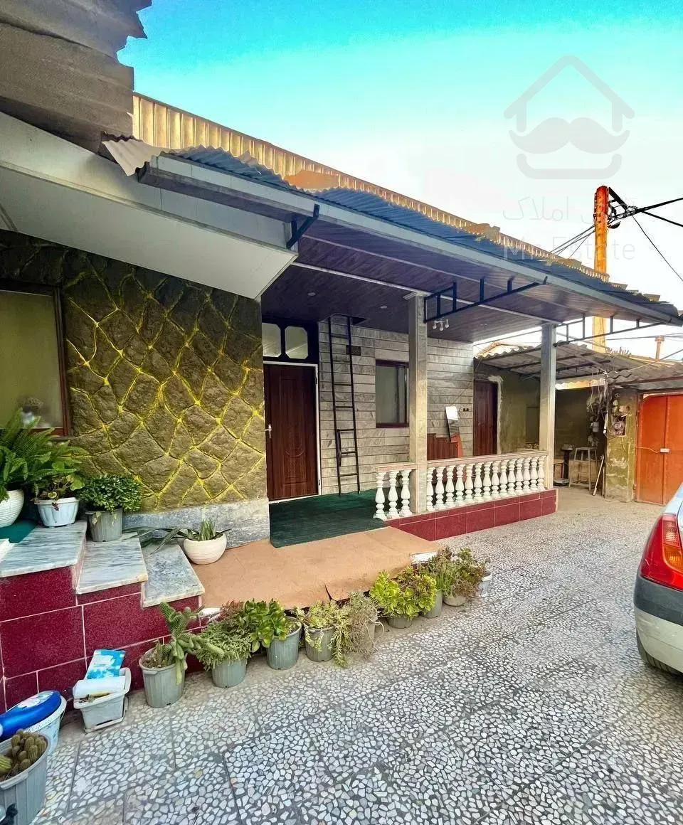 ویلاهمکف400مترارزنده حیاط دلبازلوکیشن برندسنددار